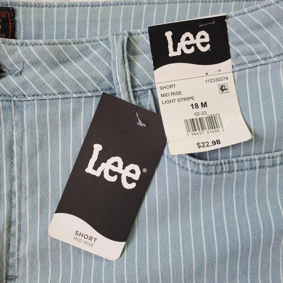 LEE | Mid Rise Short in Light Stripe sz 18M - Picture 3 of 8